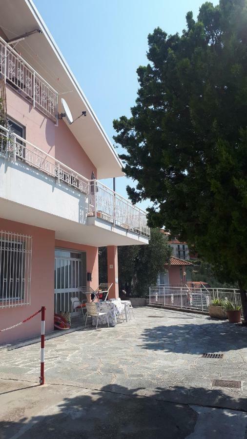 Appartamenti Varaldo & Elena Citr 008O67 Villa Faraldi 외부 사진