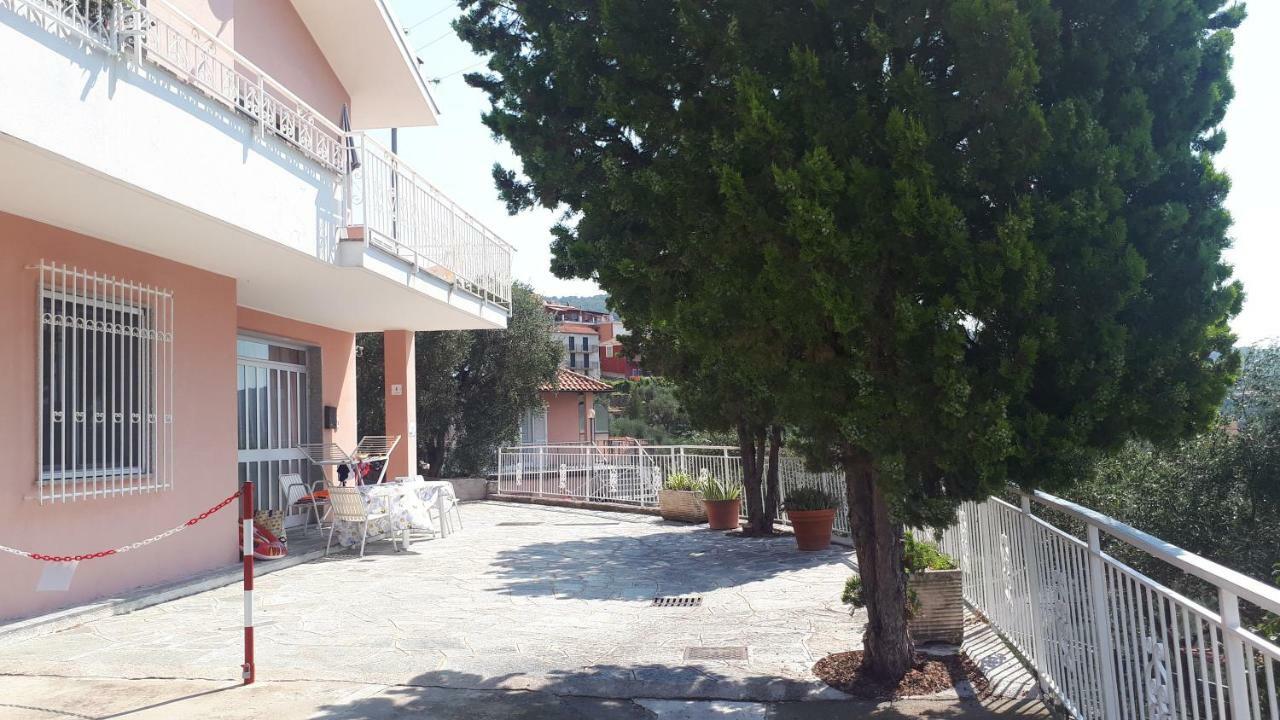Appartamenti Varaldo & Elena Citr 008O67 Villa Faraldi 외부 사진
